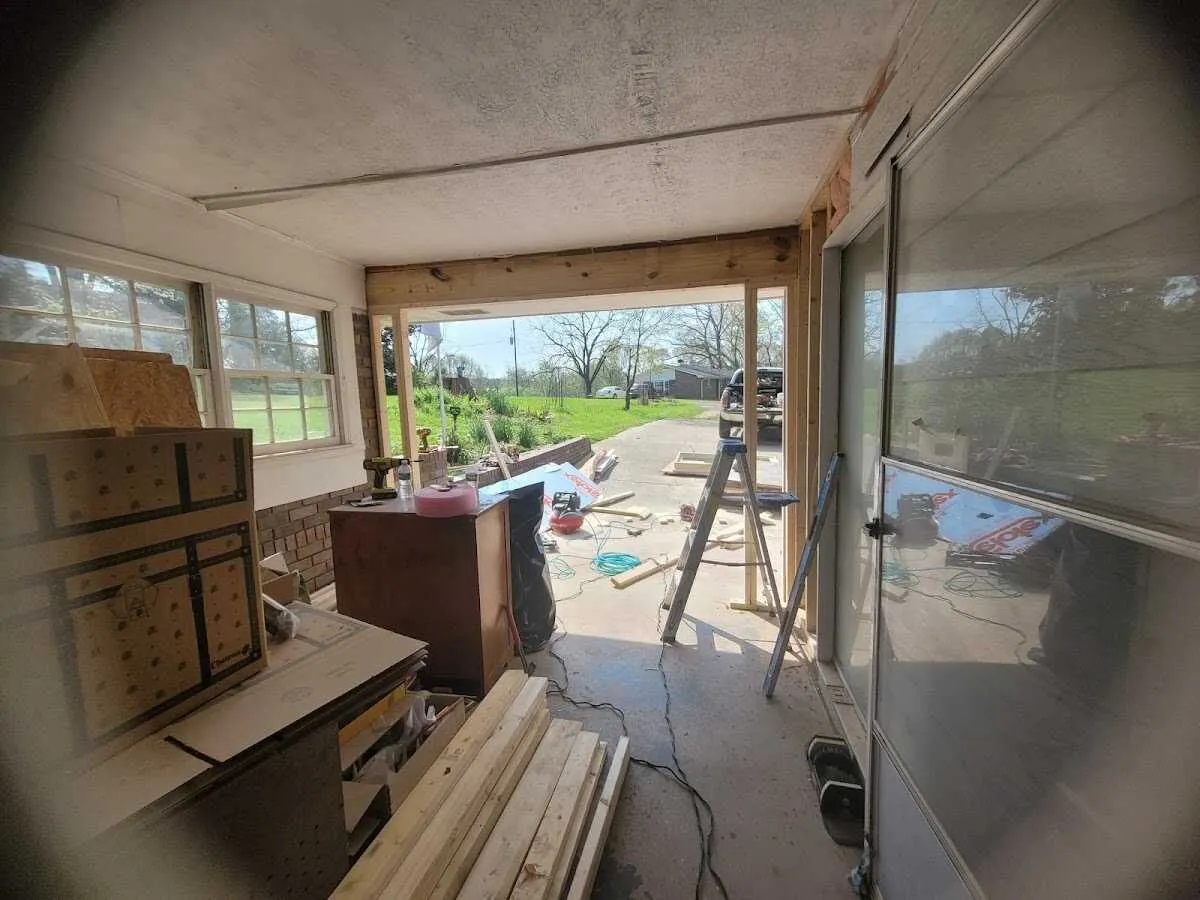 Air movers and dehumidifier for Drying & Dehumidification in Fruitland